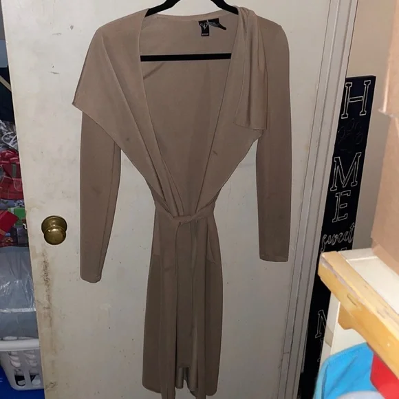 Long Windsor robe/duster - Picture 1 of 4